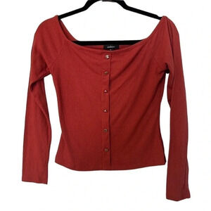 Ambiance Rust Ribbed Cropped Long Sleeve Top Button Detail Size Md GUC